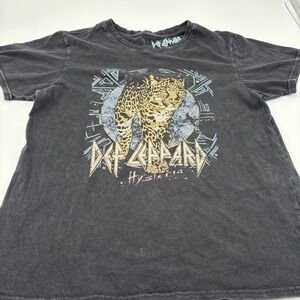 Def Leppard T-shirt Hysteria Women's Size Small 2023 Black Print‎ On Front